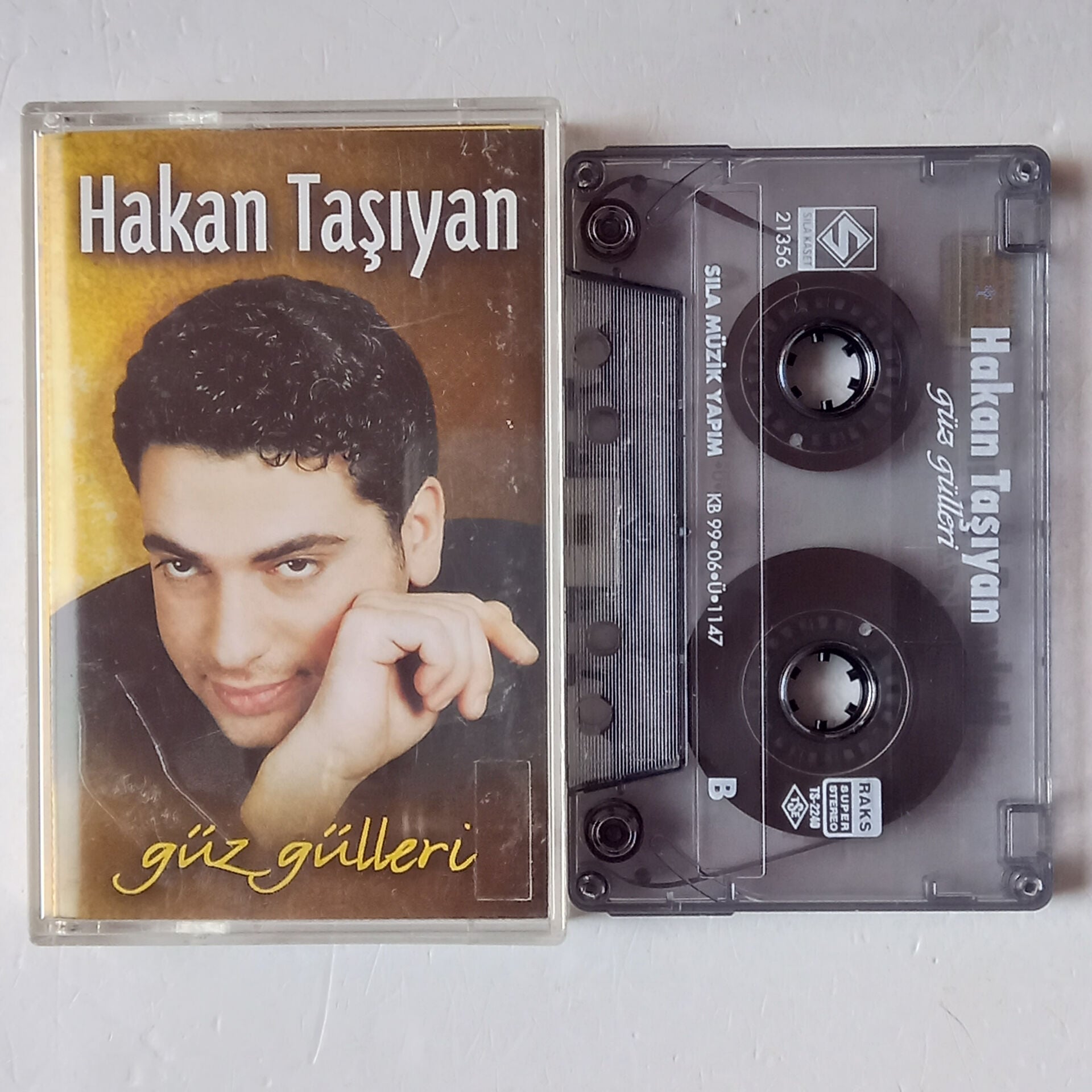 HAKAN TAŞIYAN - GÜZ GÜLLERİ (2000) - KASET 2.EL