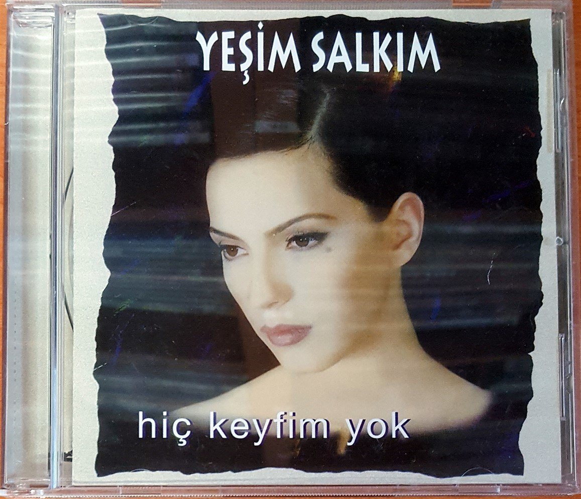 YEŞİM SALKIM - HİÇ KEYFİM YOK CD 2.EL