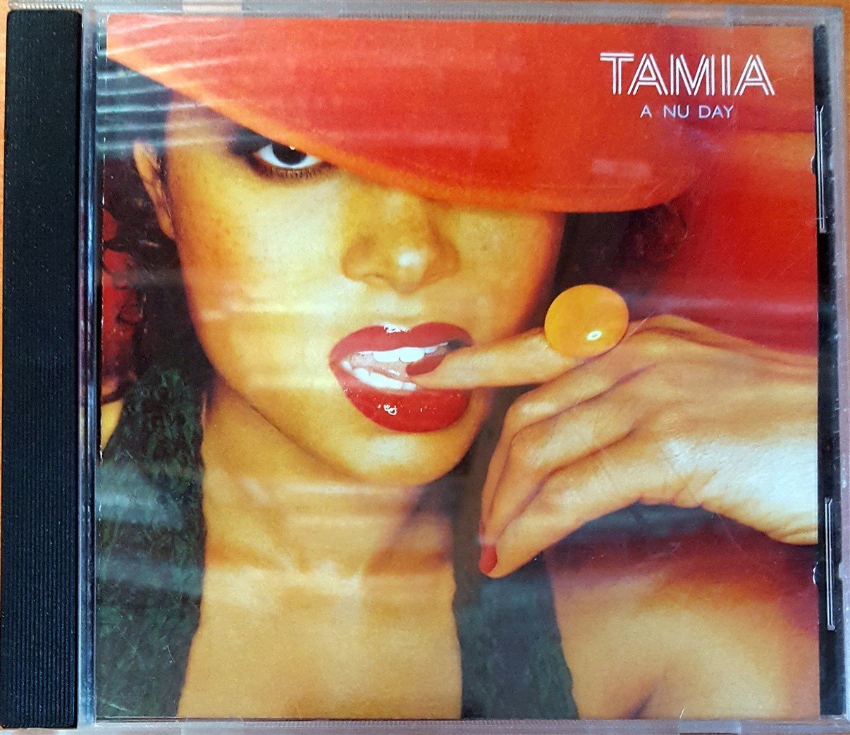 TAMIA - A NU DAY (2000) CD 2.EL