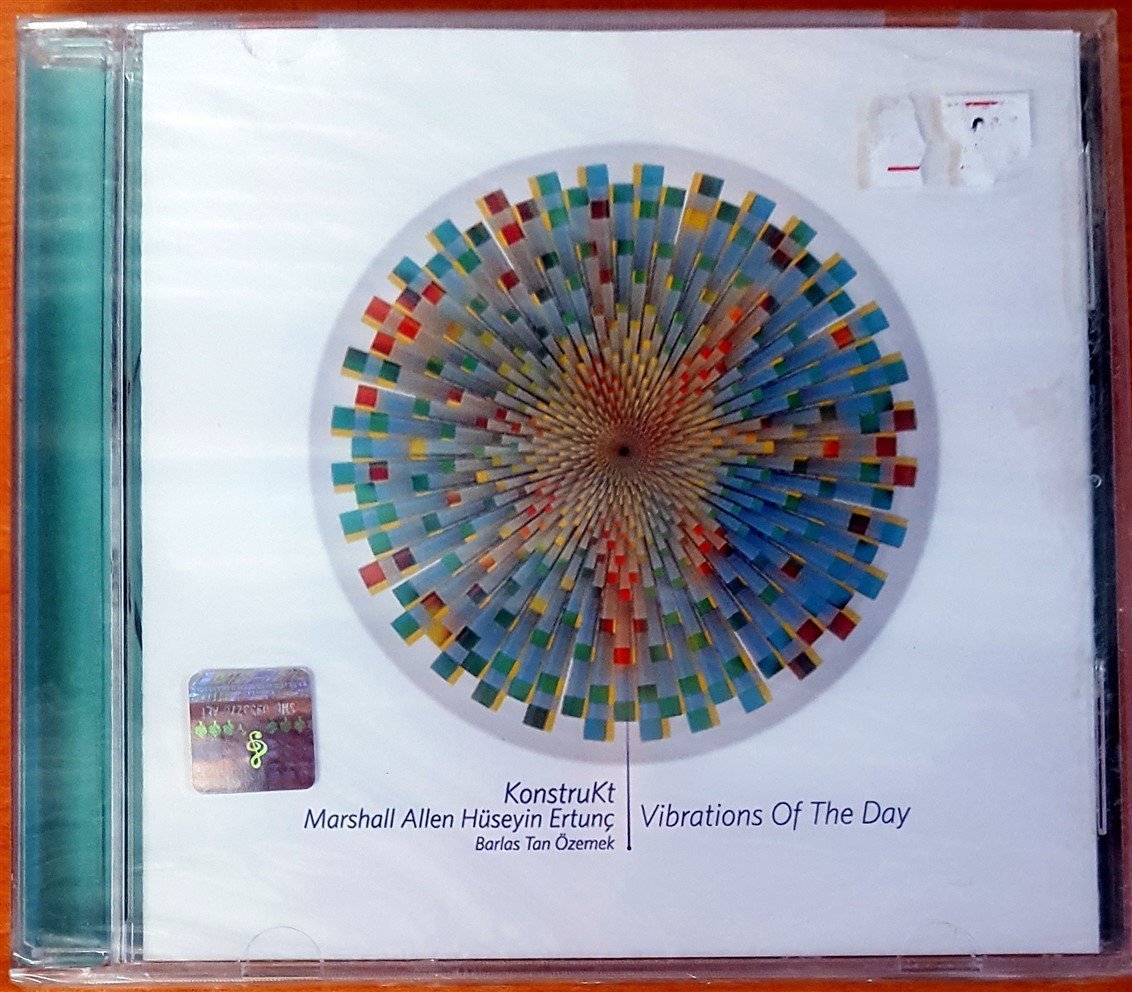KONSTRUKT / MARSHALL ALLEN / HÜSEYİN ERTUNÇ / BARLAS TAN ÖZEMEK - VIBRATIONS OF THE DAY CD SIFIR