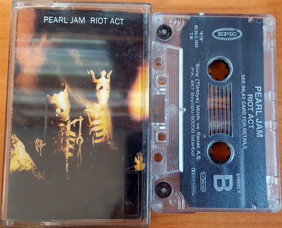 PEARL JAM - RIOT ACT (2002) KASET 2.EL