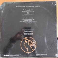 BARRY MANILOW - ONE VOICE - DÖNEM BASKISI PLAK SIFIR
