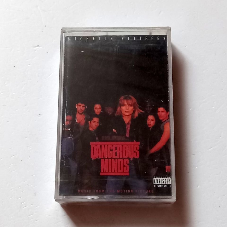 VARIOUS ARTISTS - DANGEROUS MINDS (MUSIC FROM THE MOTION PICTURE) - COOLIO, AARON HALL, BIG MIKE...(1995) - KASET SIFIR