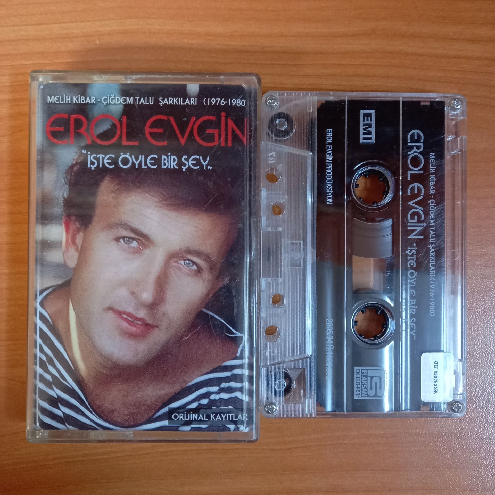 EROL EVGİN - İŞTE ÖYLE BİR ŞEY (2005) - KASET 2.EL