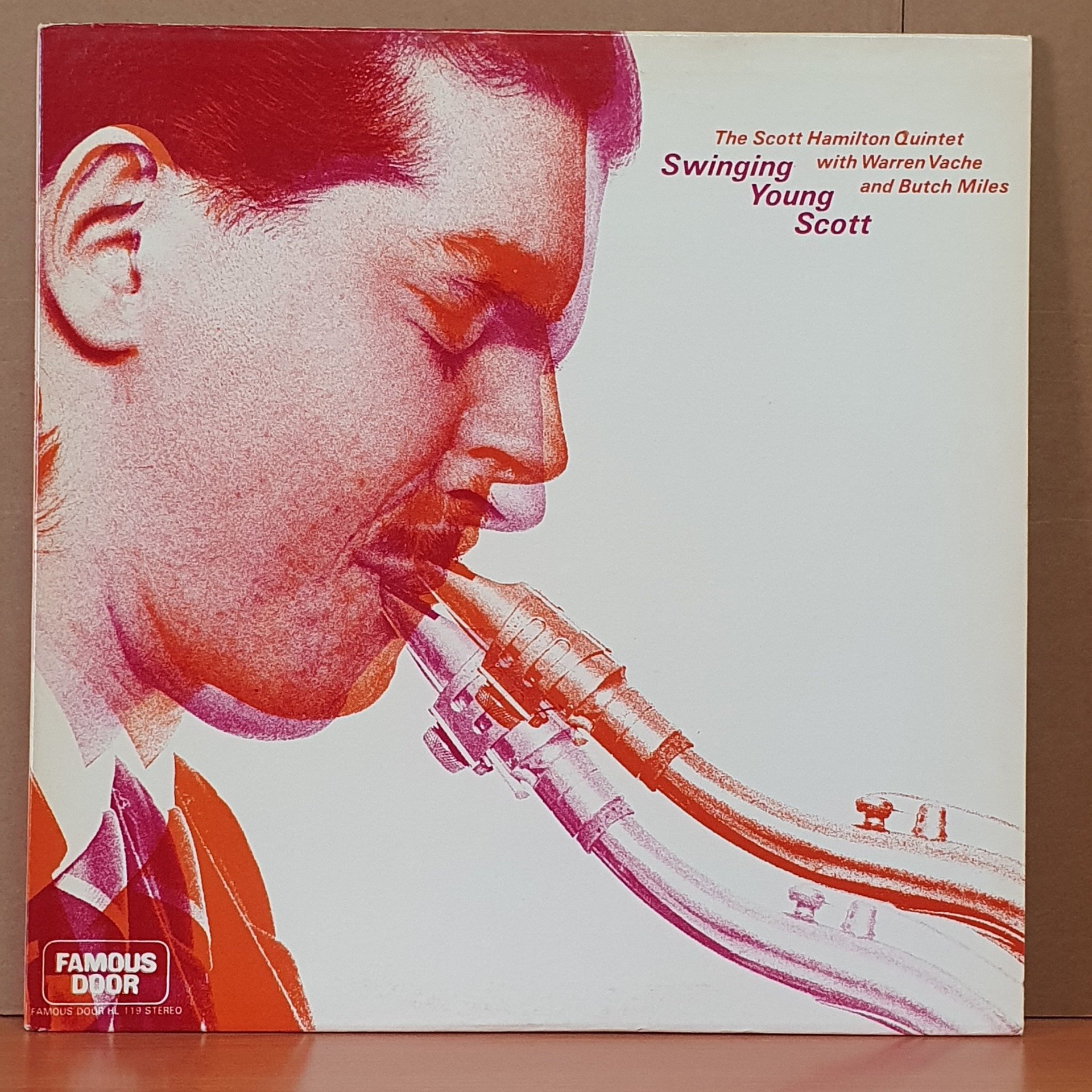 THE SCOTT HAMILTON QUINTET WITH WARREN VACHE AND BUTCH MILES - SWINGING YOUNG SCOTT (1978) - LP 2.EL PLAK