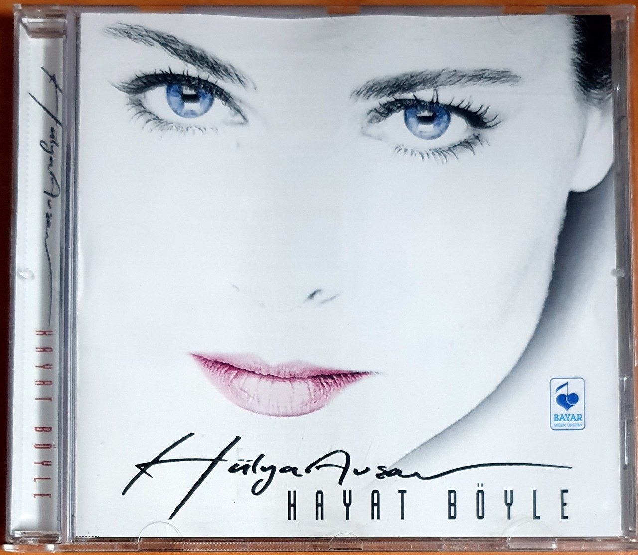 HÜLYA AVŞAR - HAYAT BÖYLE (1998) - CD 2.EL