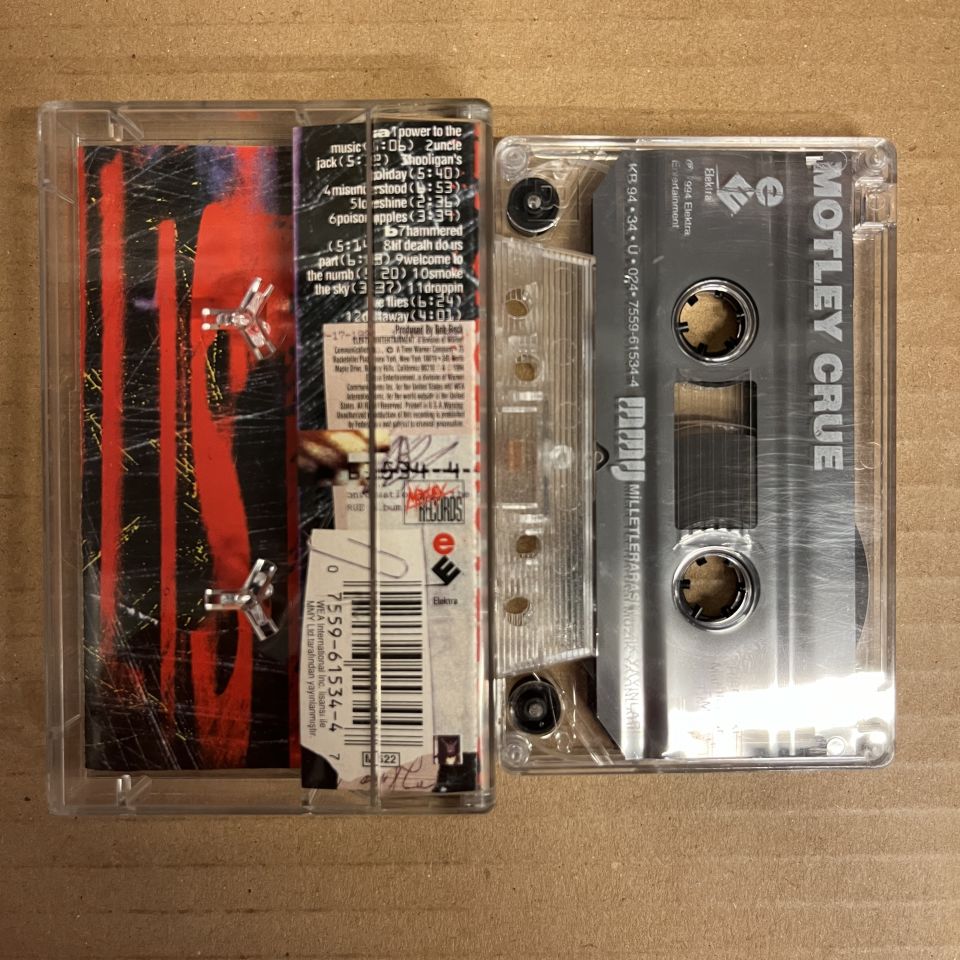MÖTLEY CRUE - S.T. (1994) - KASET 2.EL