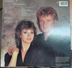 PETER HOFMANN & DEBBIE SASSON - BERNSTEIN ON BROADWAY (1985) - 2.EL PLAK