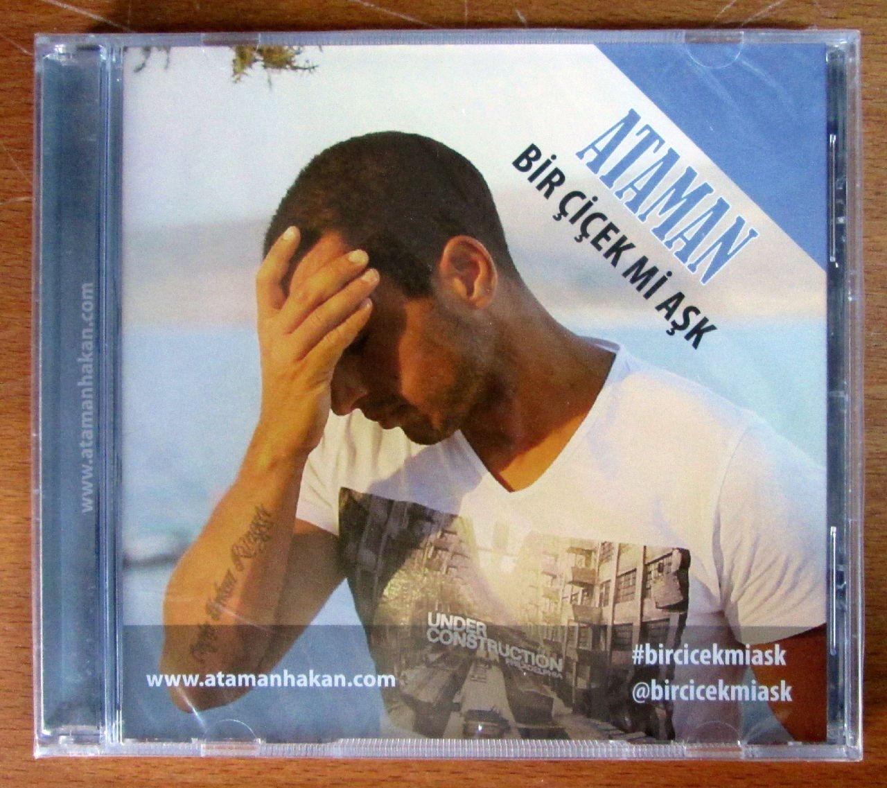 ATAMAN - BİR ÇİÇEK Mİ AŞK CD SIFIR