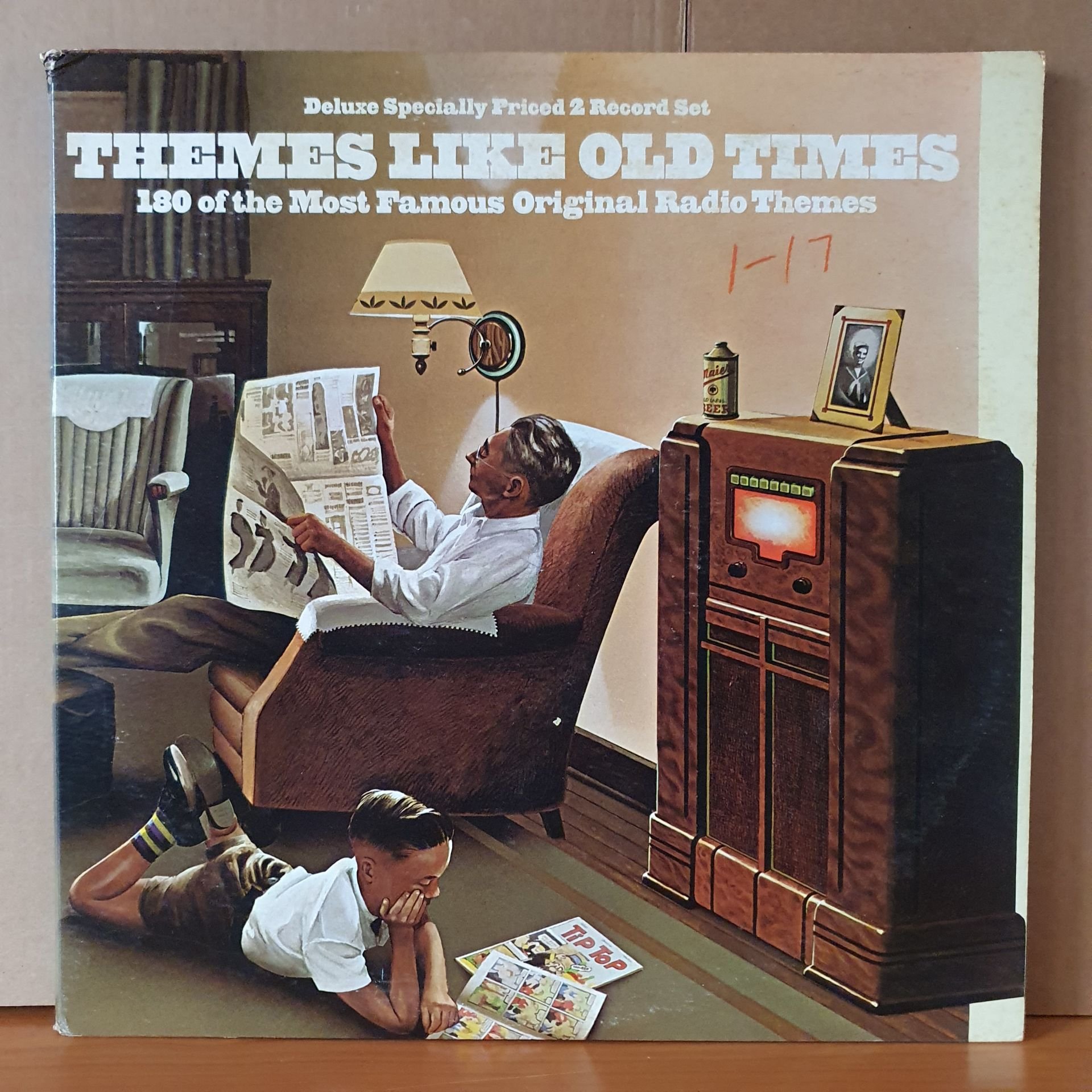 THEMES LIKE OLD TIMES / 180 OF THE MOST FAMOUS ORIGINAL RADIO THEMES (1972) - 2LP 2.EL PLAK