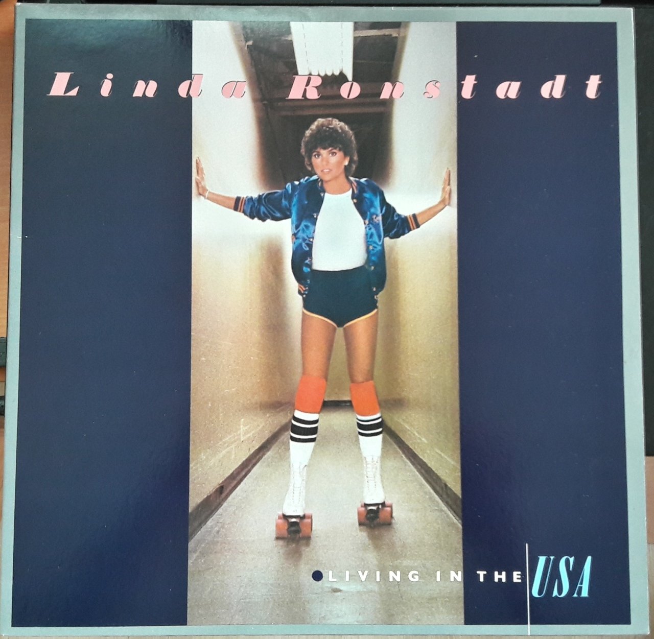 LINDA RONSTADT - LIVING IN THE USA (1978) - 2.EL PLAK