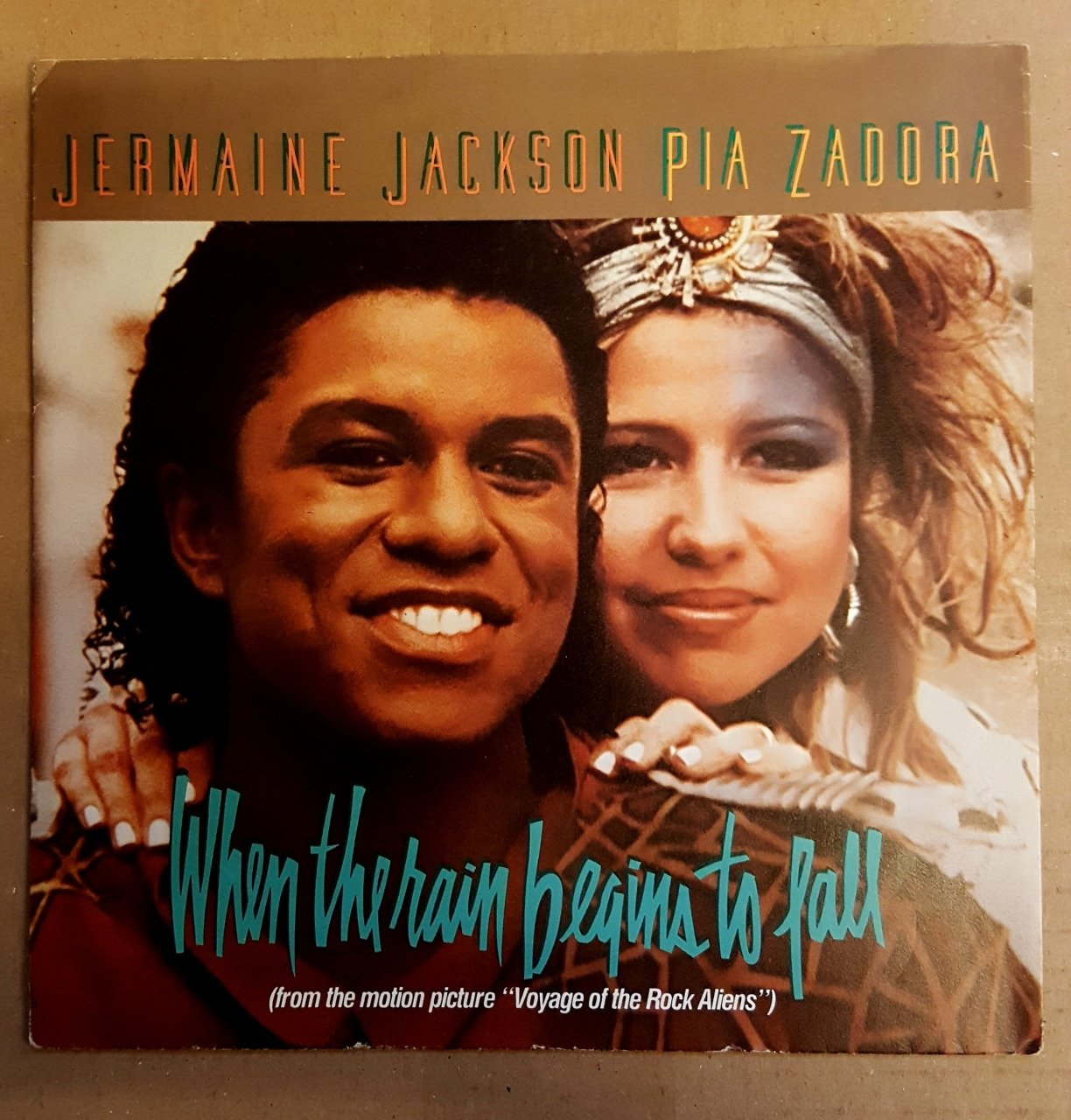 JERMAINE JACKSON & PIA ZADORA - WHEN THE RAIN BEGINS TO FALL / FOLLOW MY HEARTBEAT - 7'' 45 DEVİR 2.EL PLAK