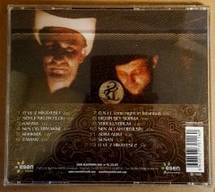 ÜNLÜ - O VE Z HİKAYESİ (1998) - CD 2.EL