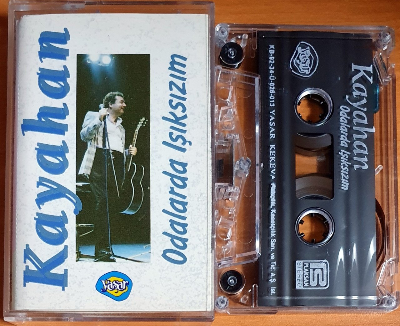 KAYAHAN - ODALARDA IŞIKSIZIM (1992) - KASET YAŞAR KEKEVA 2.EL