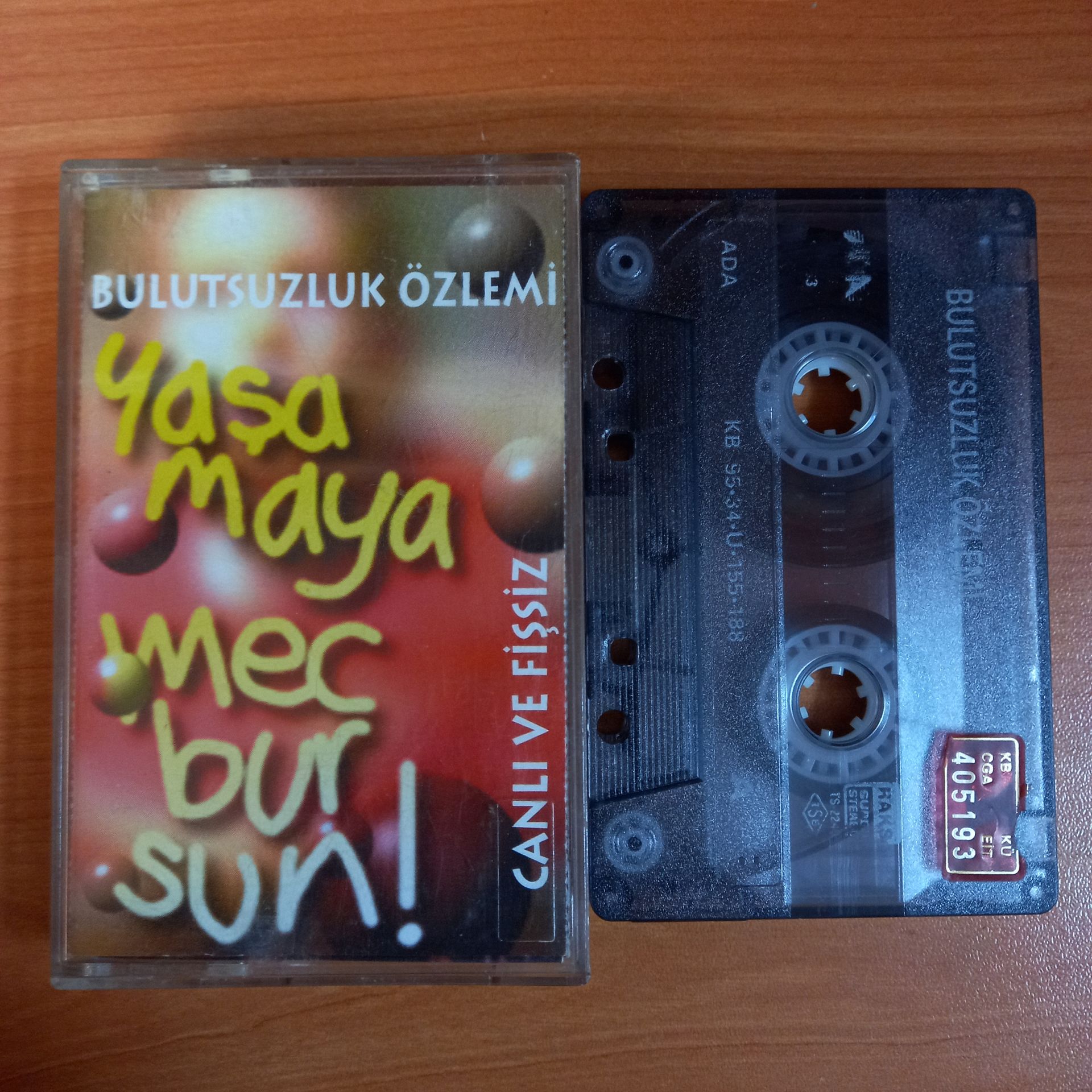 BULUTSUZLUK ÖZLEMİ - YAŞAMAYA MECBURSUN / CANLI VE FİŞSİZ (1995) - KASET 2.EL