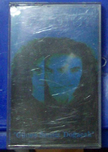 ÖZTÜRK - GÜNEŞ SENSİZ DOĞACAK  2.EL KASET