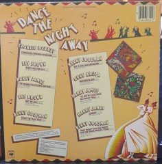 DANCE THE NIGHT AWAY WITH HARRY JAMES BENNY GOODMAN LES BROWN CHARLIE BARNET GENE KRUPA (1980) - PLAK 2.EL