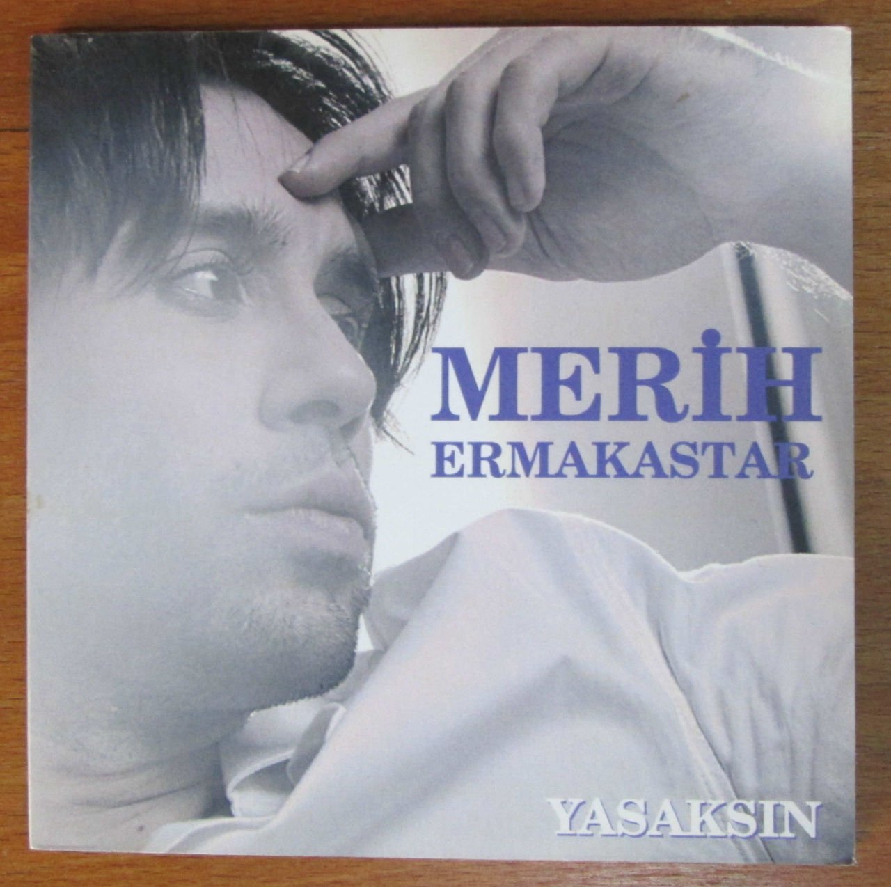 MERİH ERMAKASTAR - YASAKSIN - SINGLE CD - 2.EL