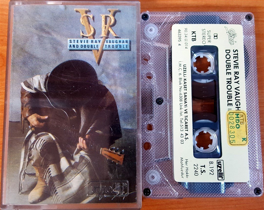 STEVIE RAY VAUGHAN AND DOUBLE TROUBLE - IN STEP (1990) UZELLI CASSETTE MADE IN TURKEY ''USED'' PAPER LABEL