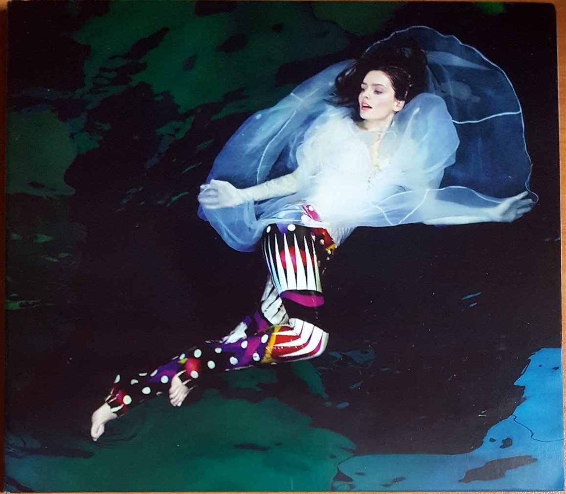 NİL KARAİBRAHİMGİL - NİL KIYISINDA (2009) - CD 2.EL