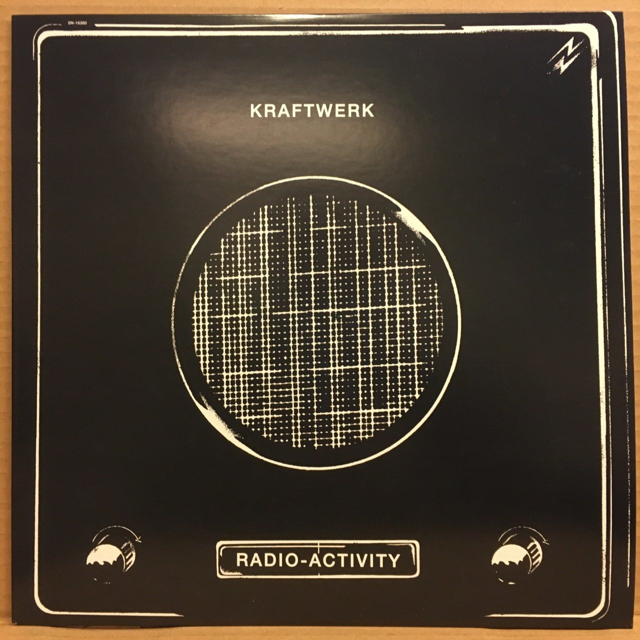 KRAFTWERK - RADIO-ACTIVITY (1975) 1993 REISSUE 2.EL PLAK