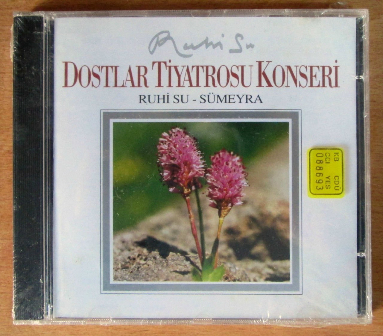 RUHİ SU - DOSTLAR TİYATROSU KONSERİ CD SIFIR