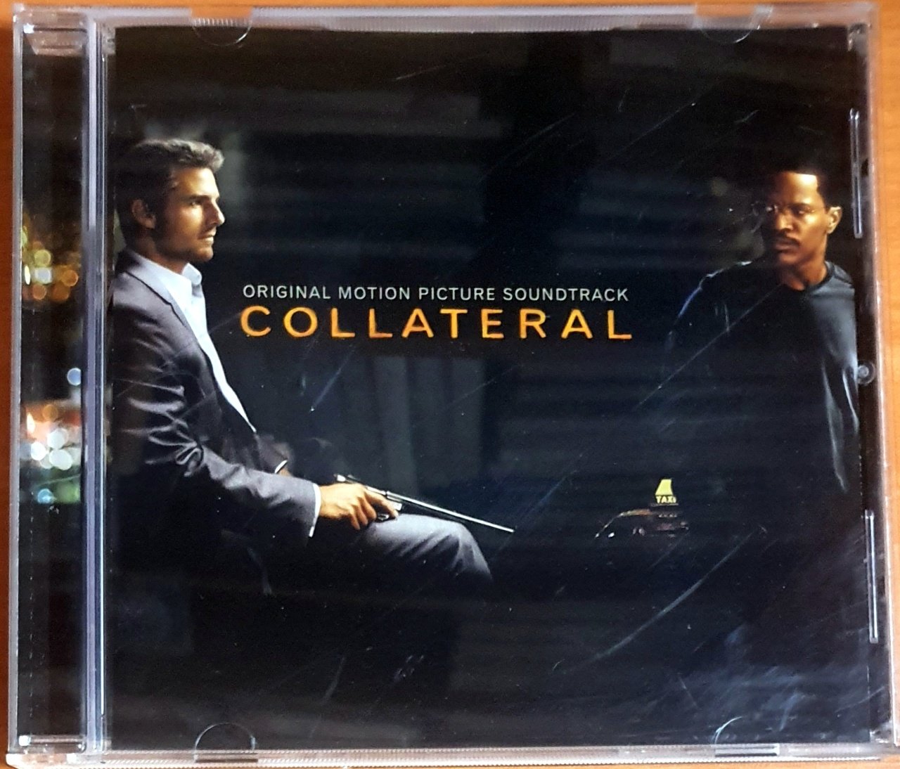 COLLATERAL SOUNDTRACK / THE ROOTS, CALEXICO, GROOVE ARMADA, MILES DAVIS, OAKENFOLD, JAMES NEWTON HOWARD (2004) - CD 2.EL