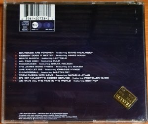 SHAKEN AND STIRRED / THE DAVID ARNOLD JAMES BOND PROJECT (1997) - CD 2.EL