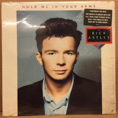 RICK ASTLEY - HOLD ME IN YOUR ARMS (1988) - 2.EL PLAK