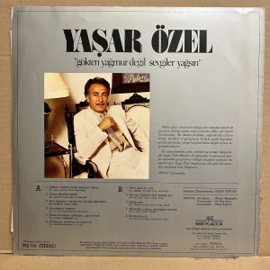 YAŞAR ÖZEL - GÖKTEN YAĞMUR DEĞİL SEVGİLER YAĞSIN (1984) - LP 2.EL PLAK