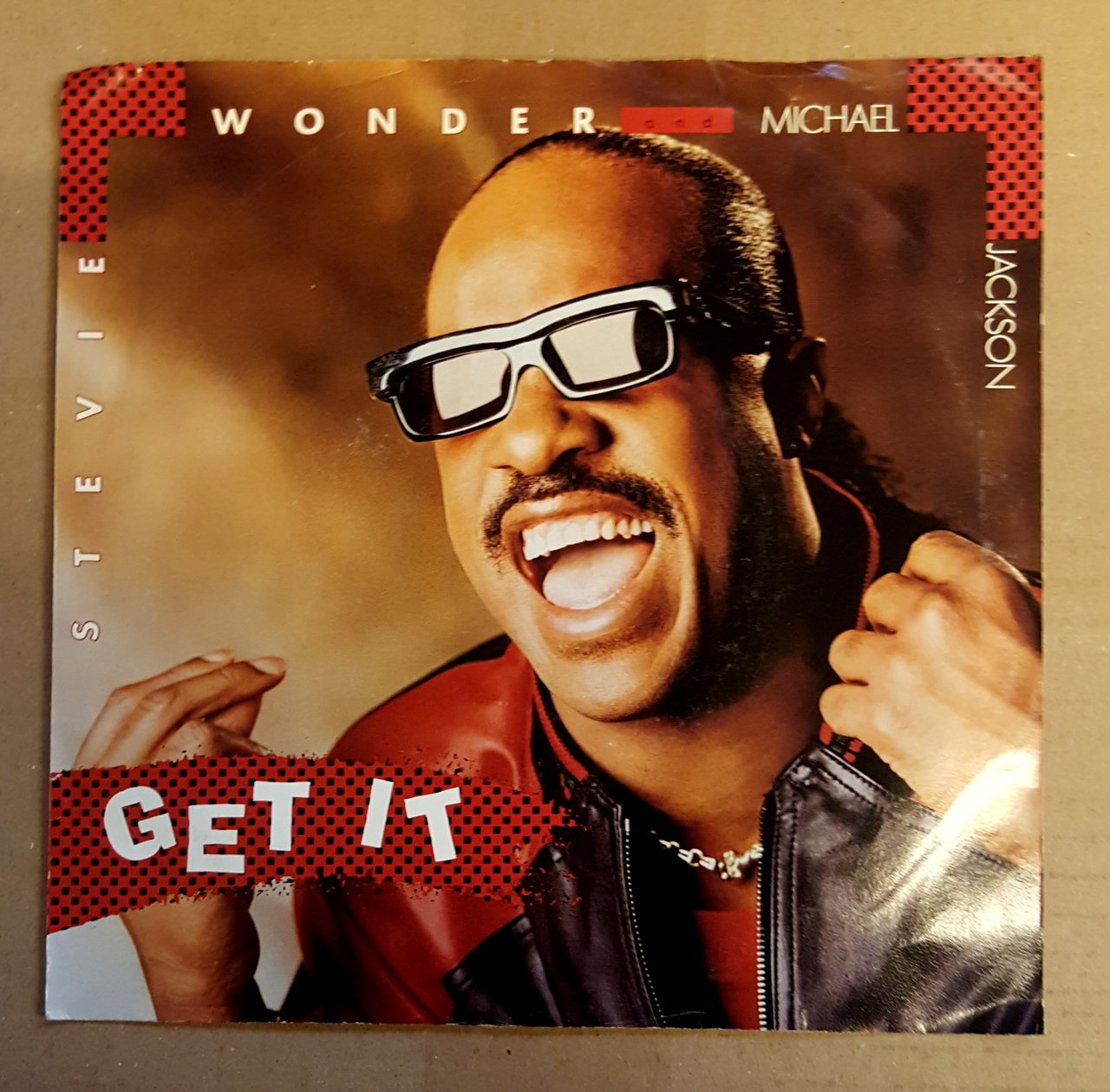 STEVIE WONDER & MICHAEL JACKSON - GET IT / GET IT instrumental (1987) - 7'' 45 DEVİR 2.EL PLAK