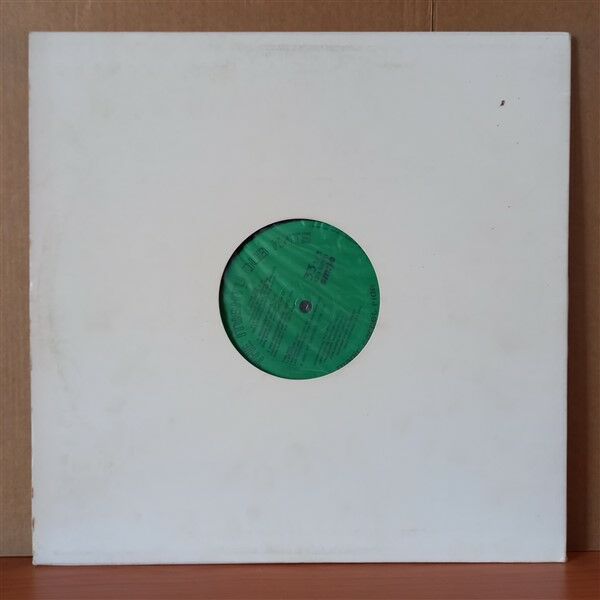 THE MIGHTY DUB KATS – MAGIC CARPET RIDE (1995) - 12'' 33RPM MAXI SINGLE 2.EL PLAK