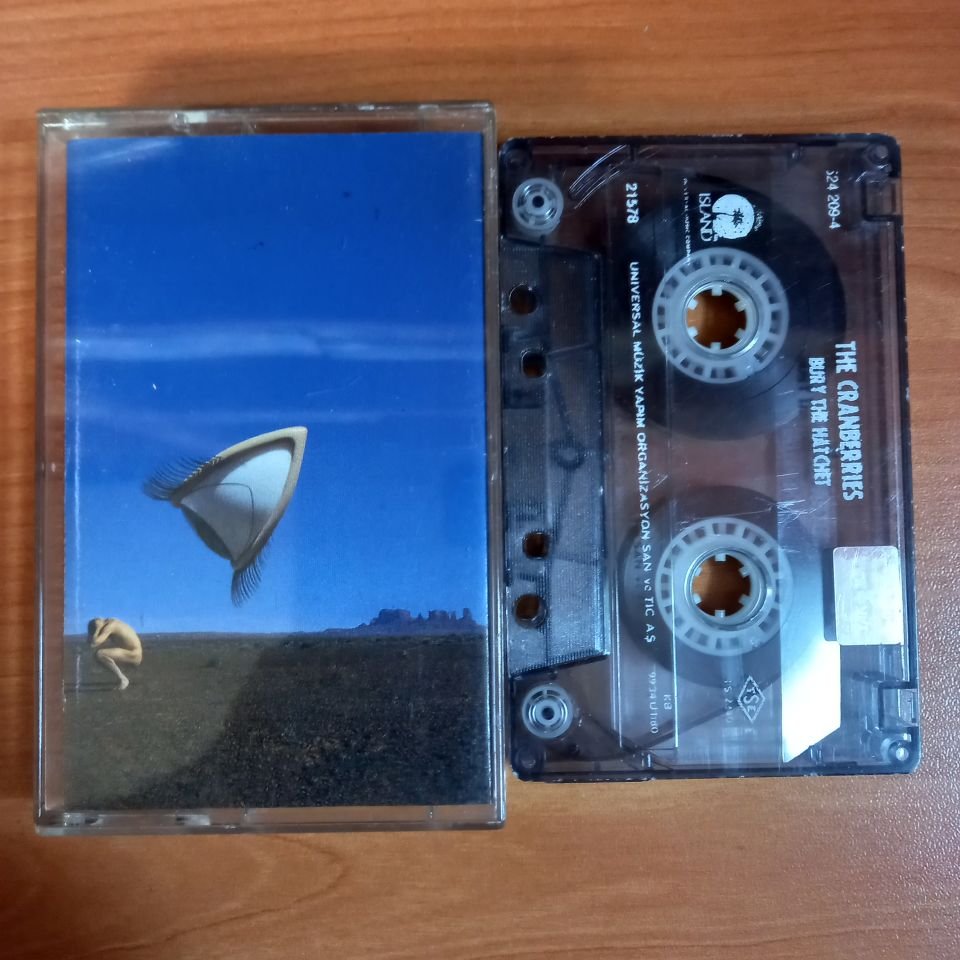 THE CRANBERRIES - BURY THE HATCHET (1999) - KASET 2.EL