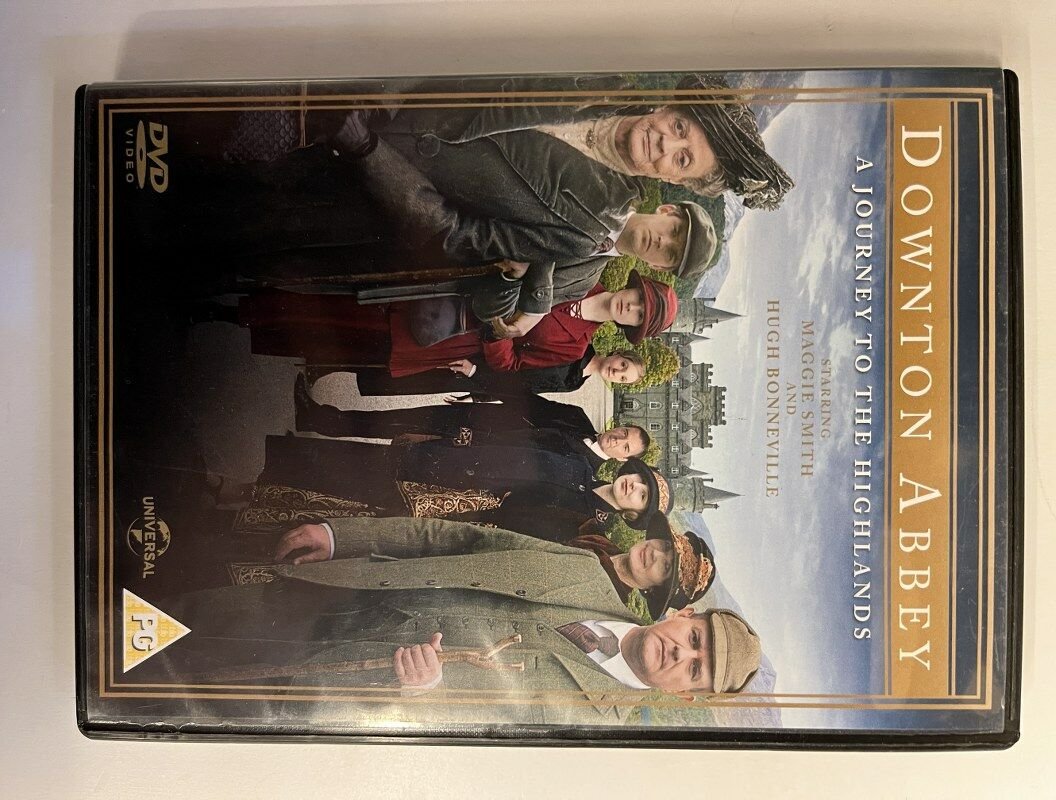 DOWNTOWN ABBEY - A JOURNEY TO THE HIGHLANDS - DVD 2.EL TÜRKÇE ALTYAZI YOKTUR