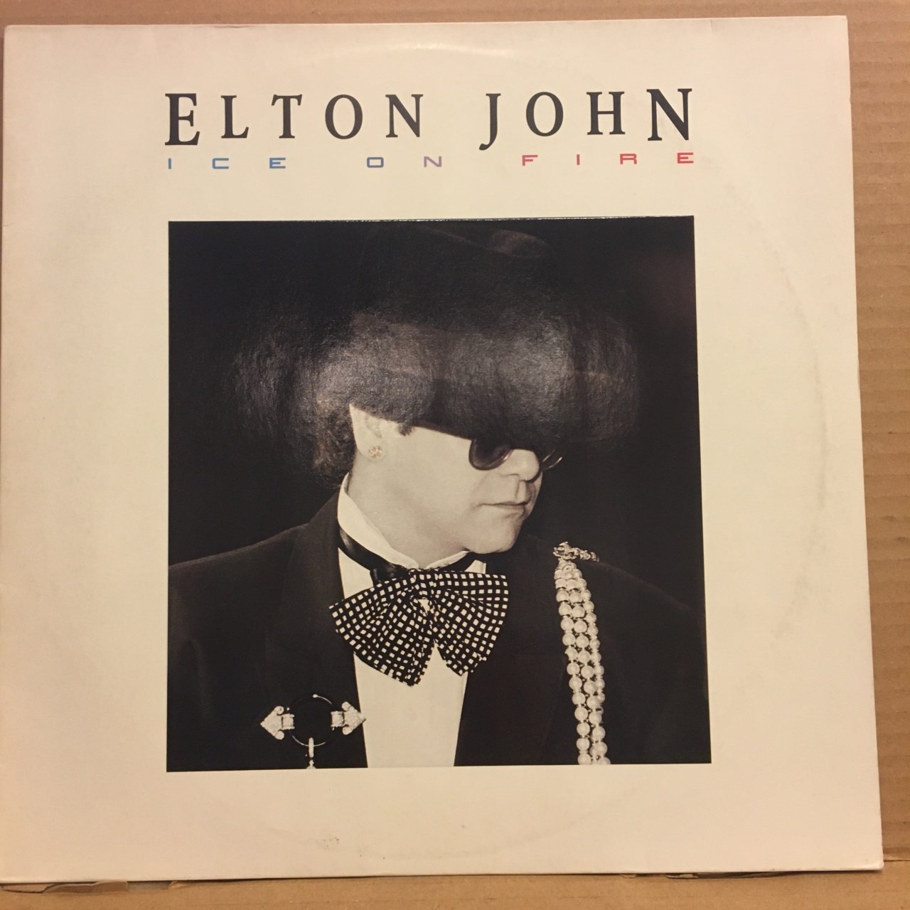 ELTON JOHN - ICE ON FIRE (1985) 2.EL PLAK