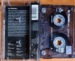 ZÜLFÜ LİVANELİ - İLK TÜRKÜLER 1971-81 (2001) - KASET ADA MÜZİK 2.EL