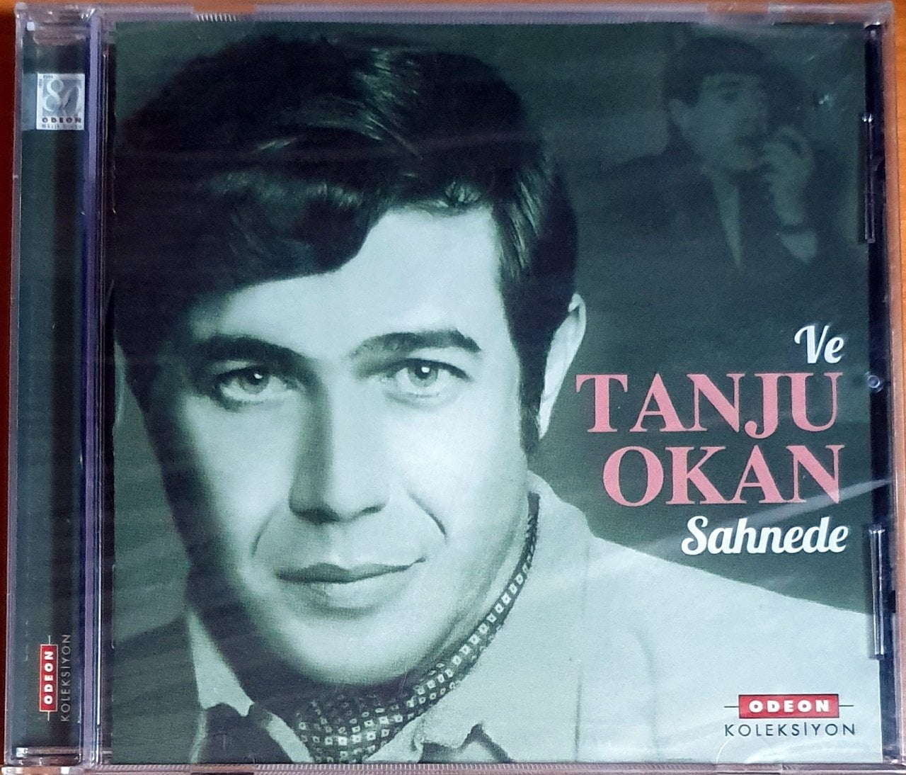 VE TANJU OKAN SAHNEDE / ODEON KOLEKSİYON (2011) - CD SIFIR
