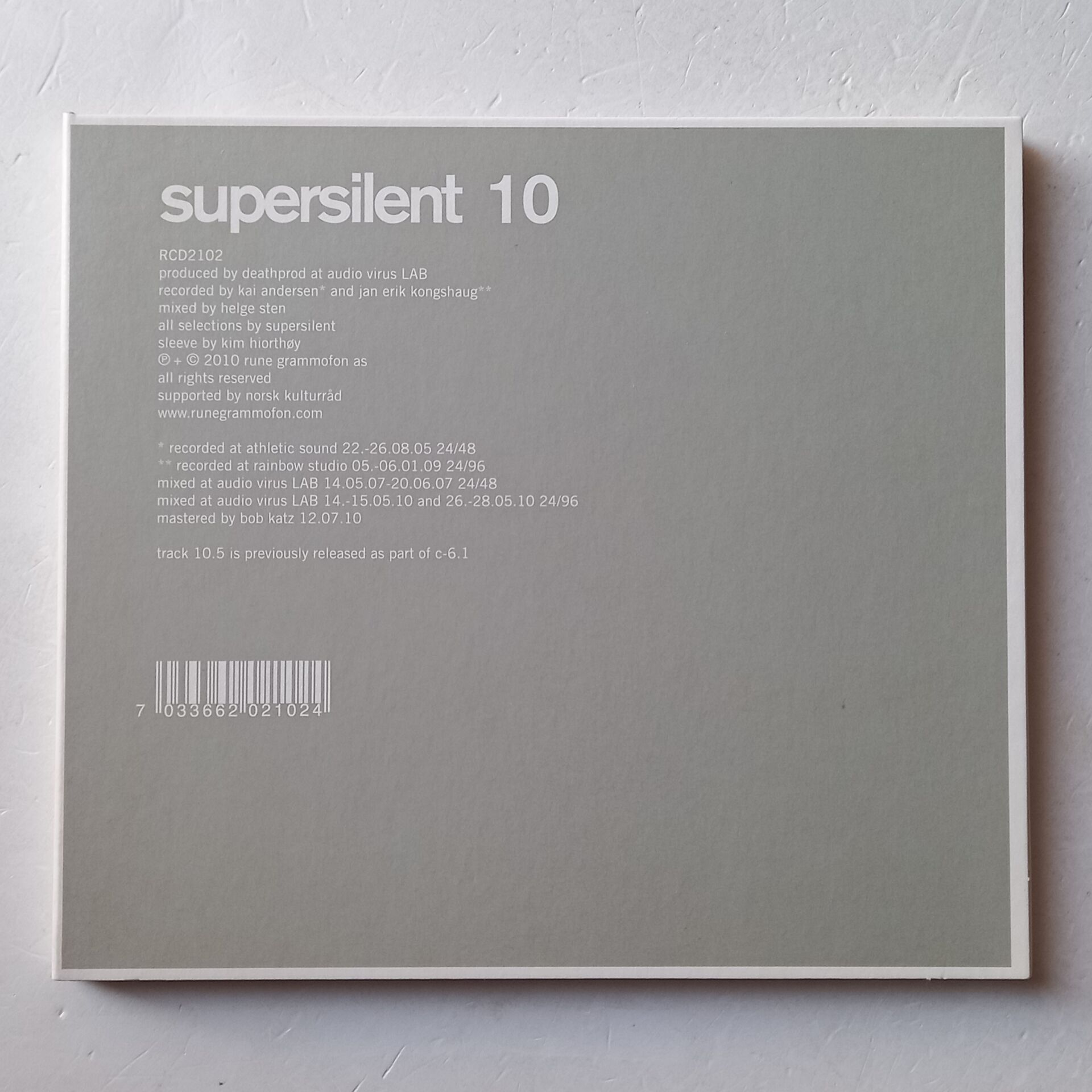 SUPERSILENT – 10 (2010) - CD DIGIPAK 2.EL