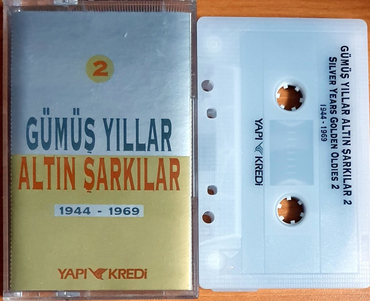 GÜMÜŞ YILLAR / ALTIN ŞARKILAR 2 1944-1969 - KASET YAPI KREDİ 2.EL
