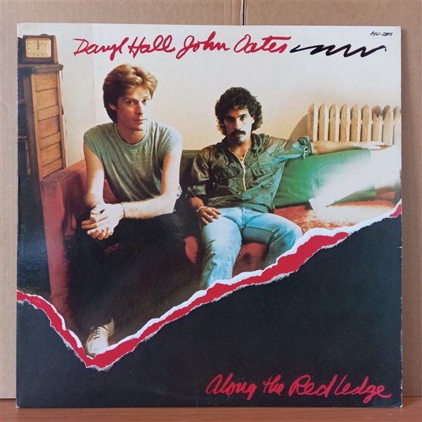 DARYL HALL & JOHN OATES – ALONG THE RED LEDGE (1978) - LP 2. EL PLAK