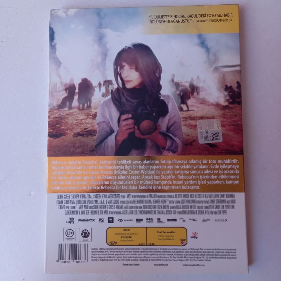 BİNLERCE KEZ İYİ GECELER / A THOUSAND TIMES GOOD NIGHT - ERIK POPPE, JULIETTE BINOCHE / BAŞKA SİNEMA SEÇKİSİ - DVD DIGIPAK 2.EL