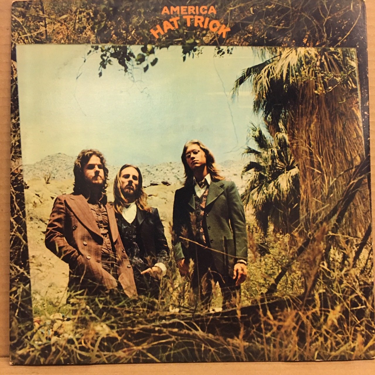 AMERICA - HAT TRICK (1973) 2.EL PLAK