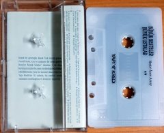 BÜYÜK BESTELER BÜYÜK USTALAR 4/4 / YESARİ ASIM ARSOY - KASET YAPI KREDİ 2.EL