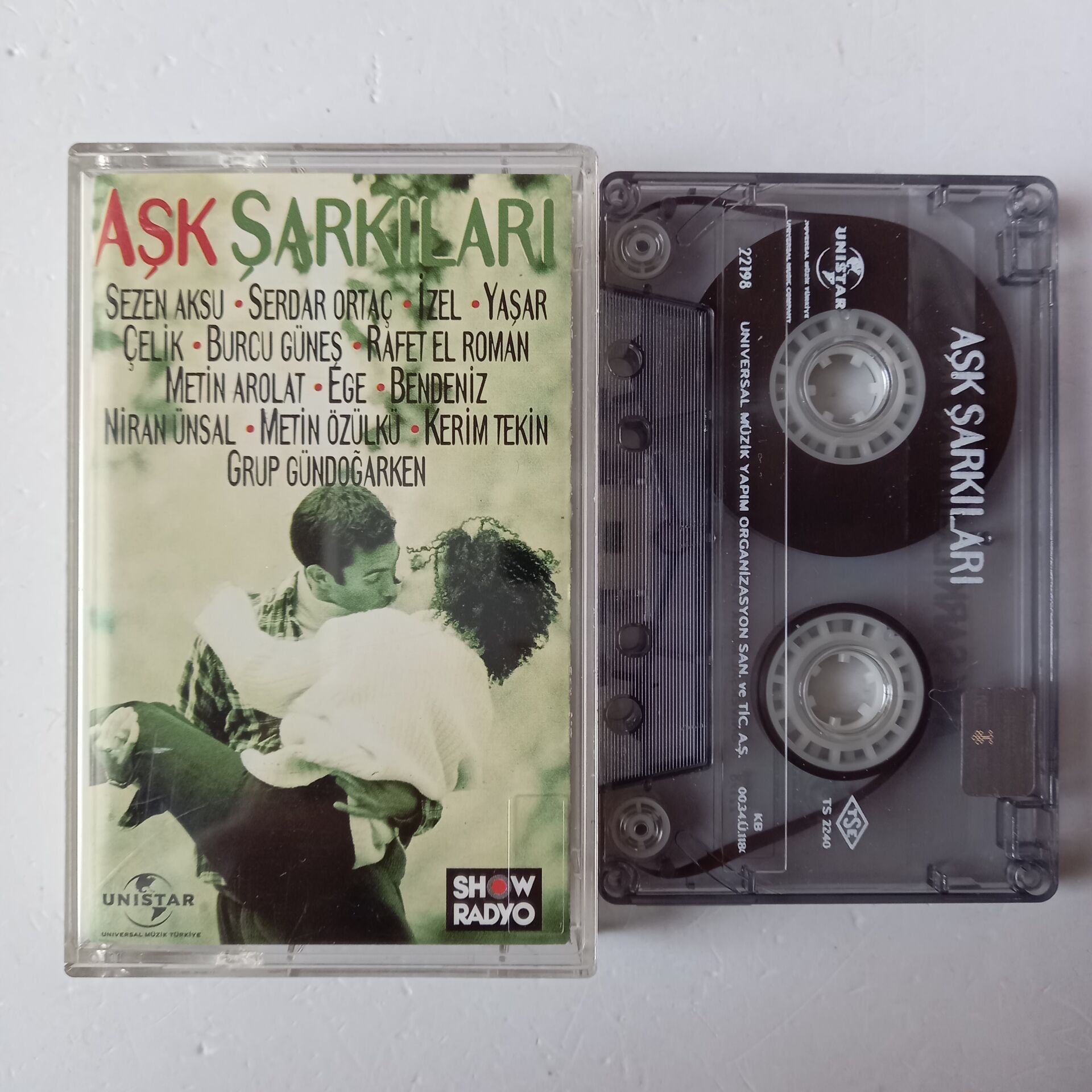 AŞK ŞARKILARI / SEZEN AKSU, SERDAR ORTAÇ, YAŞAR, ÇELİK (2000) - KASET 2.EL