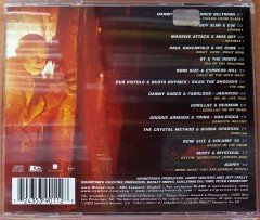 BLADE 2 - THE SOUNDTRACK / MASSIVE ATTACK RONI SIZE GORILLAZ MOBY BT CD 2.EL