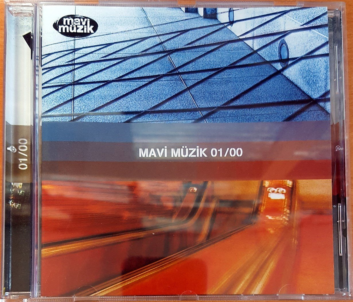 MAVİ MÜZİK 01/00 / ROOTS MANUVA, WAX POETIC, AZIZA A, LAÇO TAYFA & BROOKLYN FUNK ESSENTIALS (1999) CD 2.EL