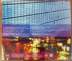 MAVİ MÜZİK 01/00 / ROOTS MANUVA, WAX POETIC, AZIZA A, LAÇO TAYFA & BROOKLYN FUNK ESSENTIALS (1999) CD 2.EL