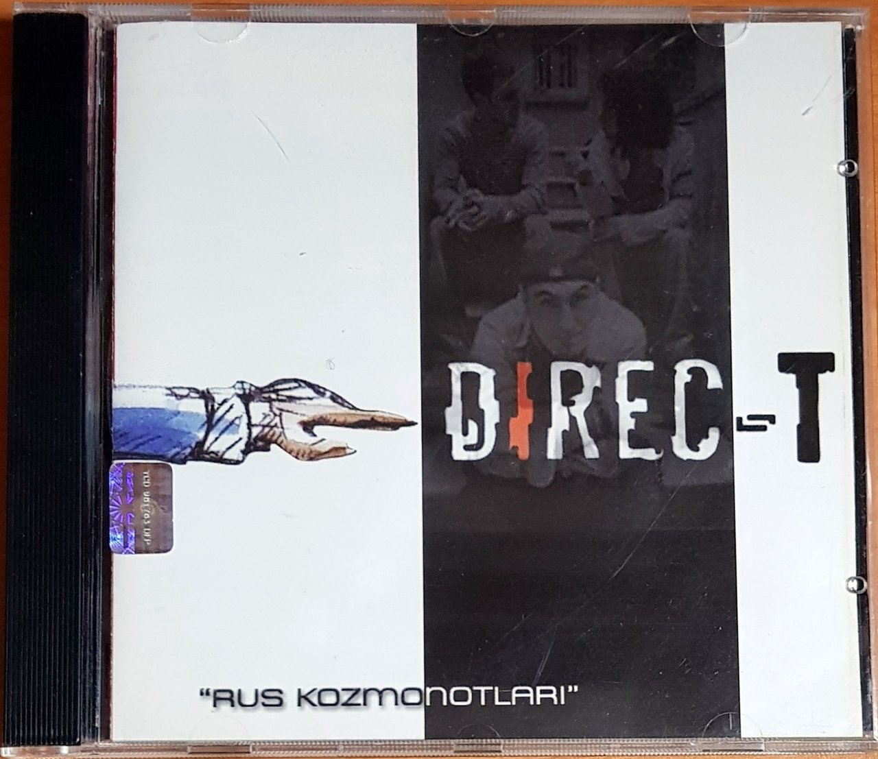 DIREC-T - RUS KOZMONOTLARI (2004) STUDIO ON-AIR CD 2.EL