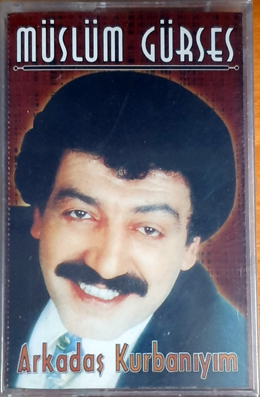 MÜSLÜM GÜRSES - ARKADAŞ KURBANIYIM (1990) - KASET ALTERNATİF MÜZİK SIFIR