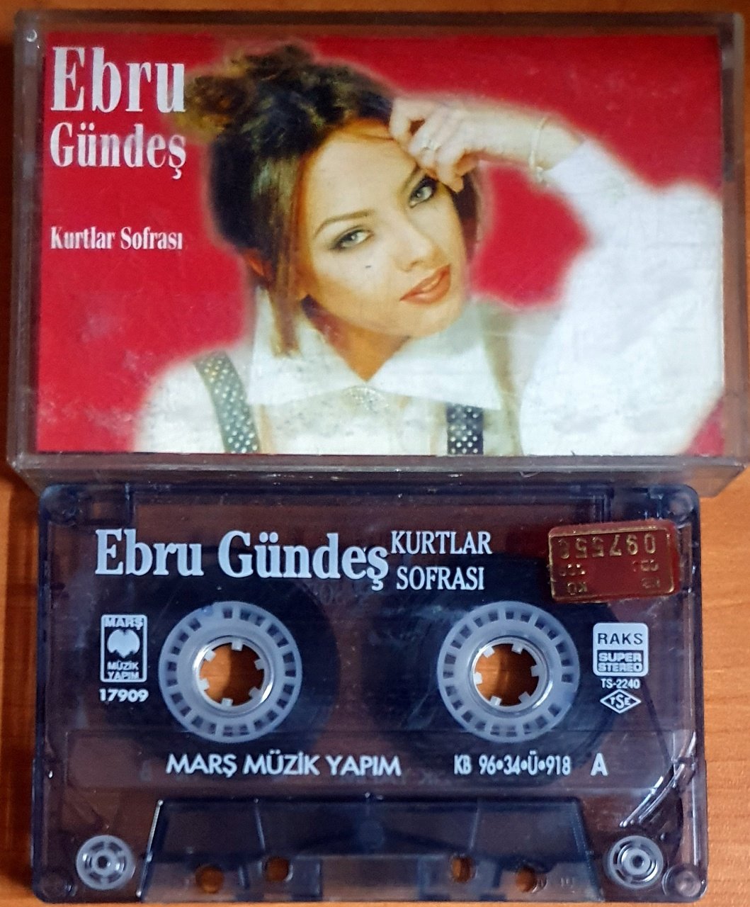 EBRU GÜNDEŞ - KURTLAR SOFRASI (1996) - KASET 2.EL